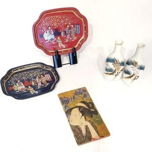 Vintage | Silk Bill Fold Japanese Vases and Trays